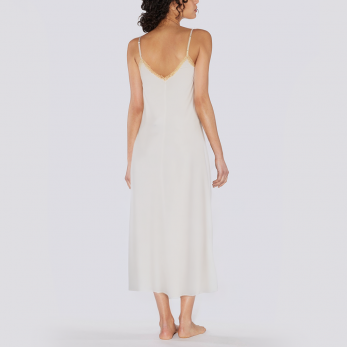 White luxury side slit women's nightgown